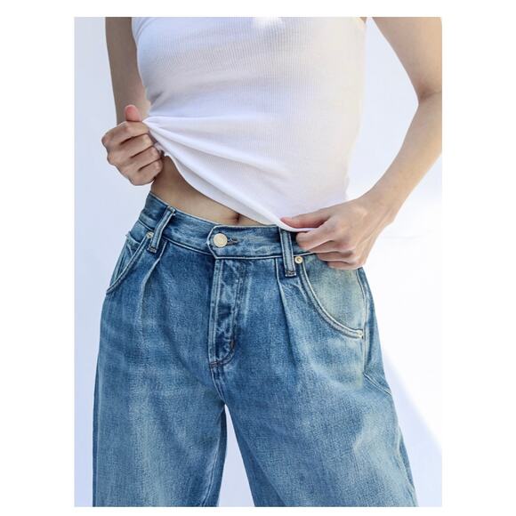 Daily Blue Denim - NWT-Daily Blue "Love"Stone Denim Jeans Sizes:25 & 26 RET:$355 SOLD OUT ON LINE!!